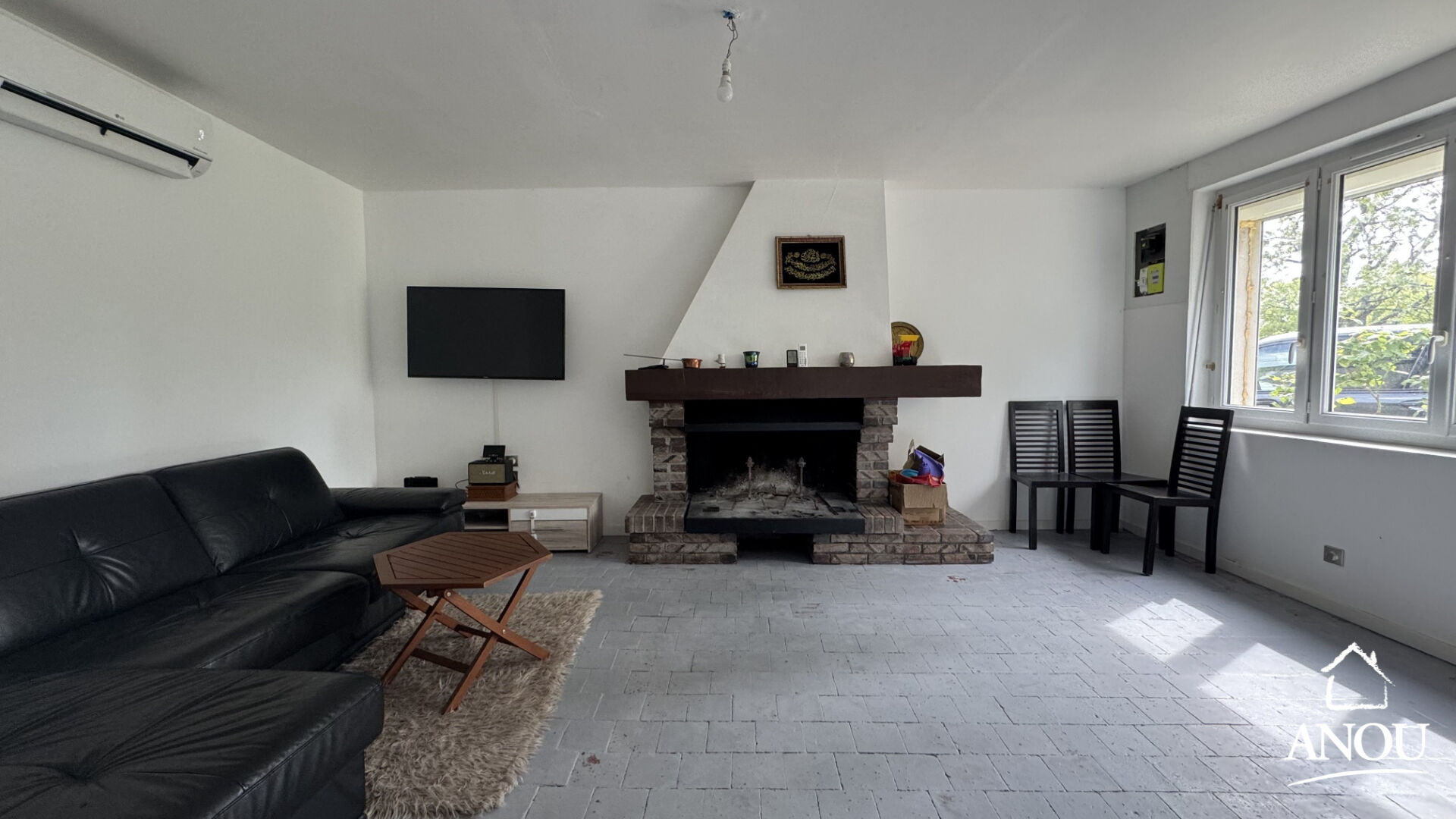 Photo TRANQUILLITÉ : MAISON AVEC GRENIER AMÉNAGEABLE SUR 2089 M² image 2/6