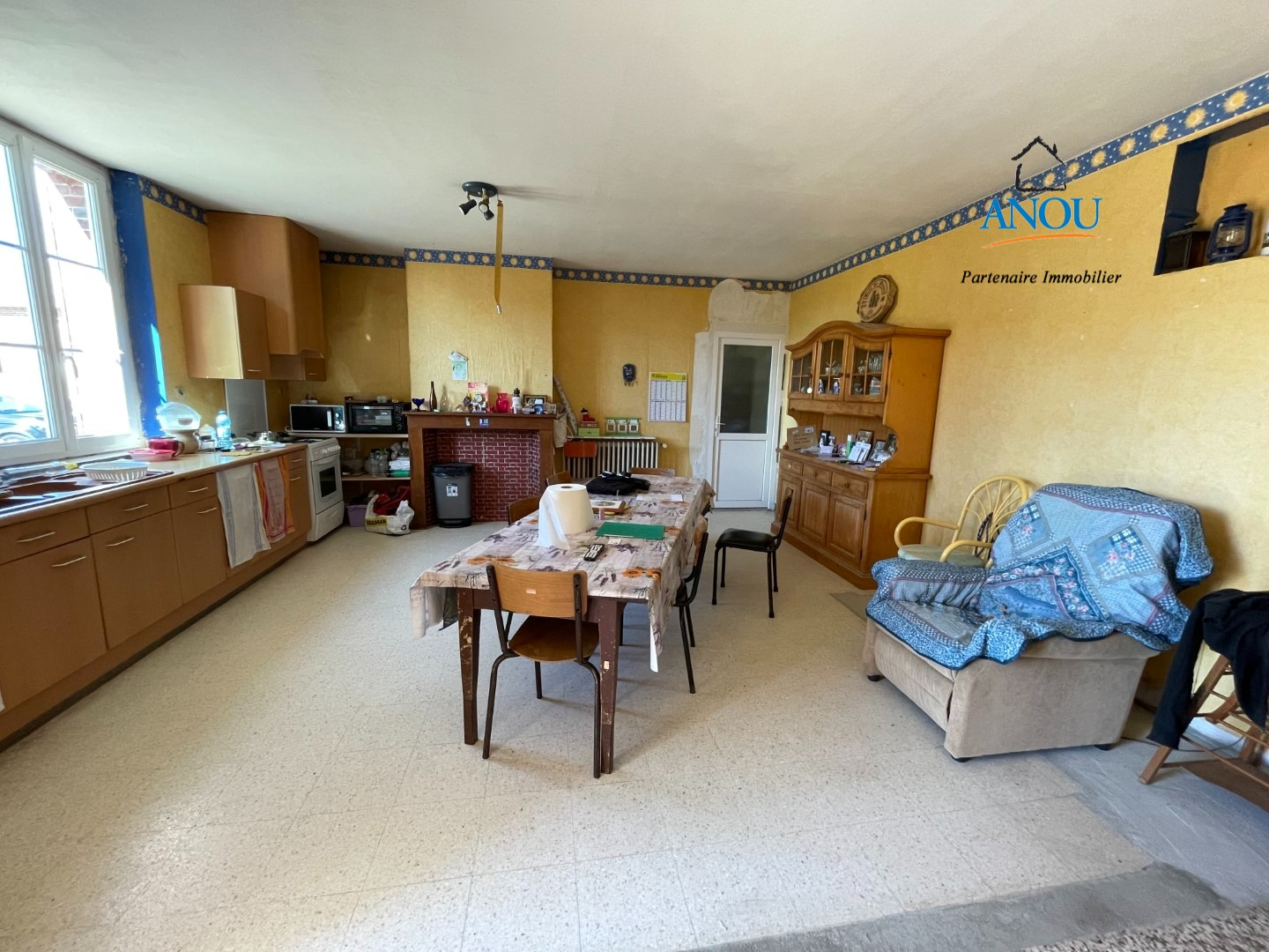 Photo 1h15 de PARIS - 5 MN de BROU - CORPS DE FERME SUR 2,5 HECTARES image 4/6