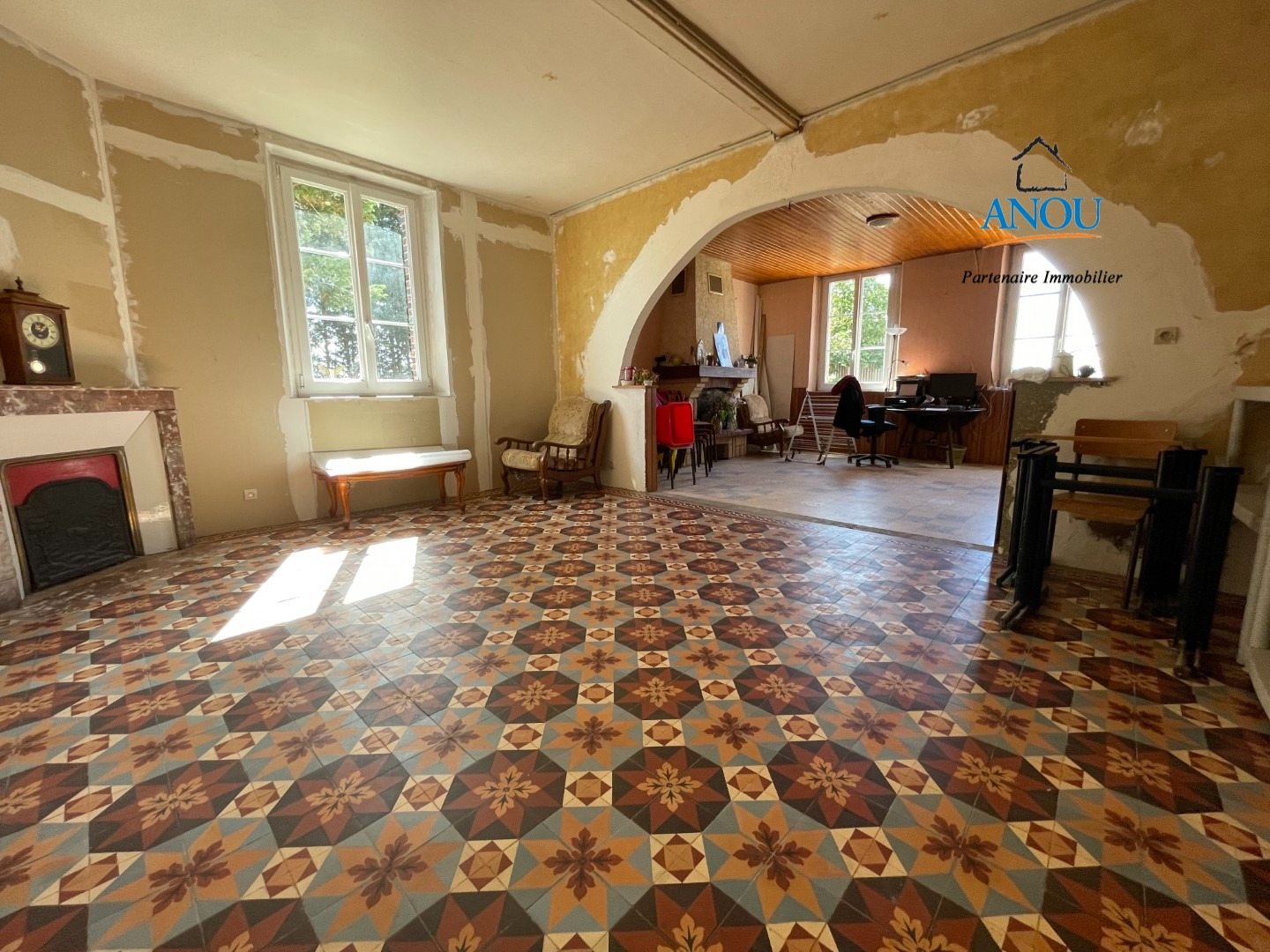 Photo 1h15 de PARIS - 5 MN de BROU - CORPS DE FERME SUR 2,5 HECTARES image 6/6