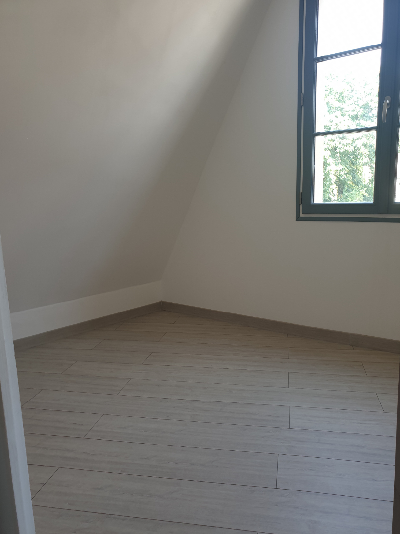 Photo MIERMAIGNE - MAISON DE PAYS SANS JARDIN image 6/6