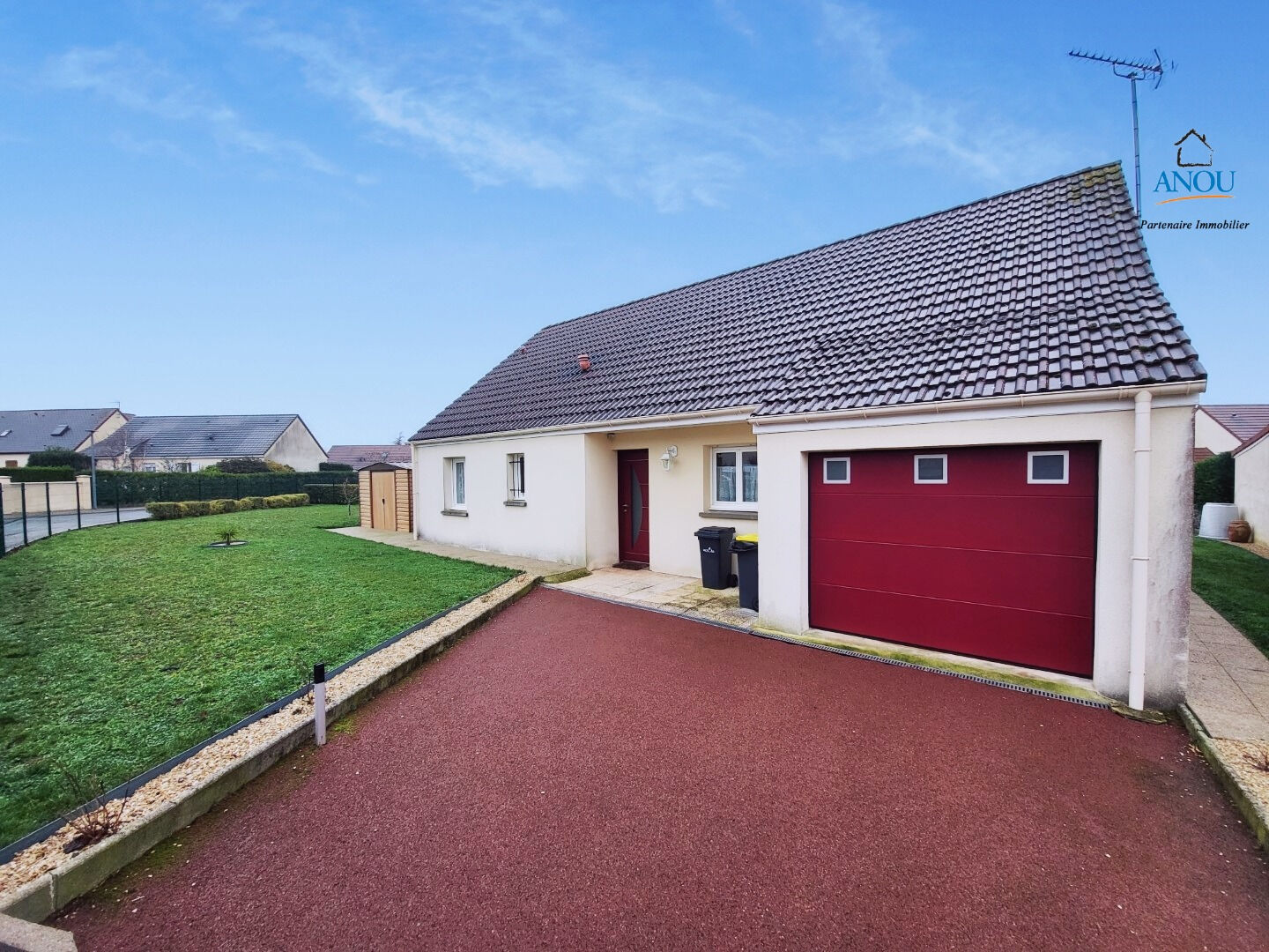 PROCHE CHATEAUDUN - PLAIN-PIED 3 CHAMBRES