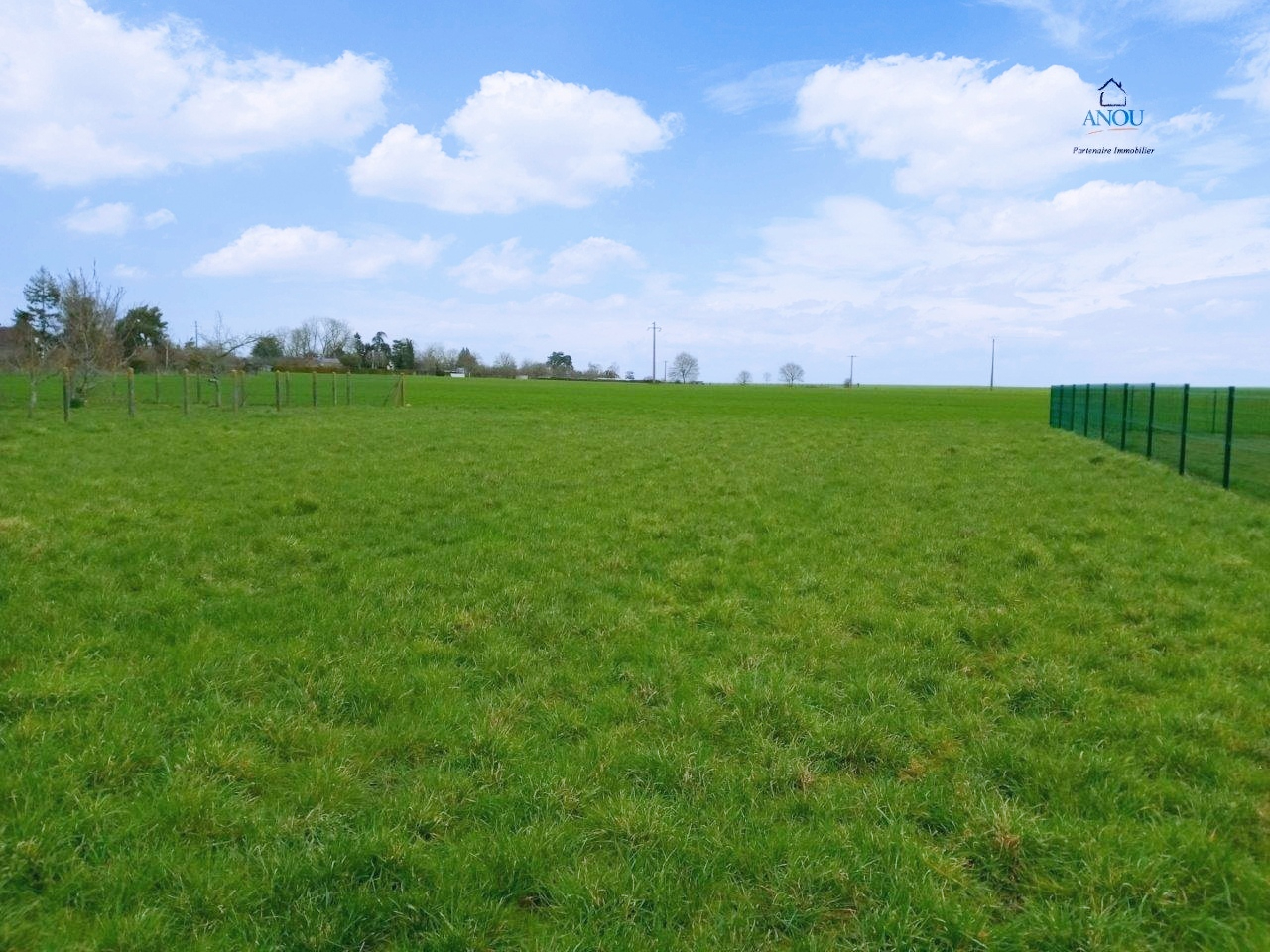 Photo PROCHE ILLIERS COMBRAY - TERRAIN A BÂTIR VIABILISÉ de 1679 m² image 3/6