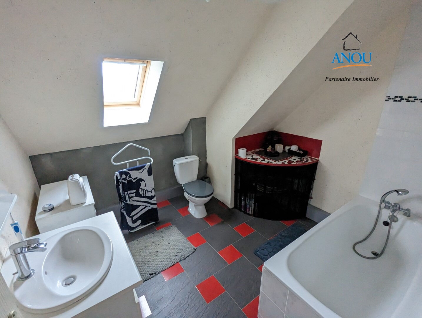 Photo PROCHE BROU - MAISON FAMILIALE AVEC PISCINE image 6/6