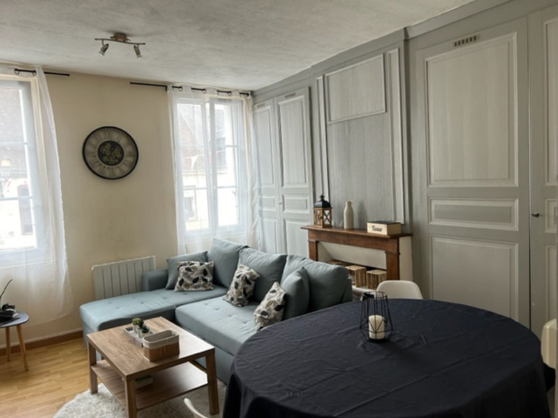 Photo IMMEUBLE DE RAPPORT - 3 APPARTEMENTS et 1 LOCAL COMMERCIAL image 2/6