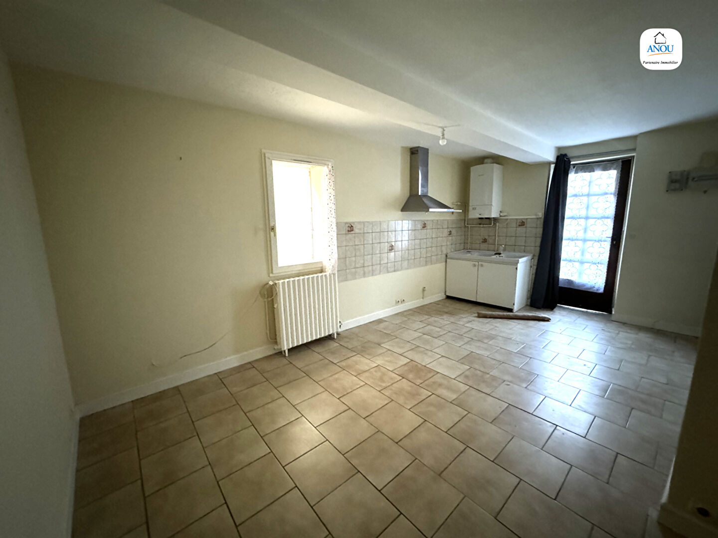 Photo IMMEUBLE DE RAPPORT -  3 APPARTEMENTS LOUÉS, BON RENDEMENT ! image 4/6
