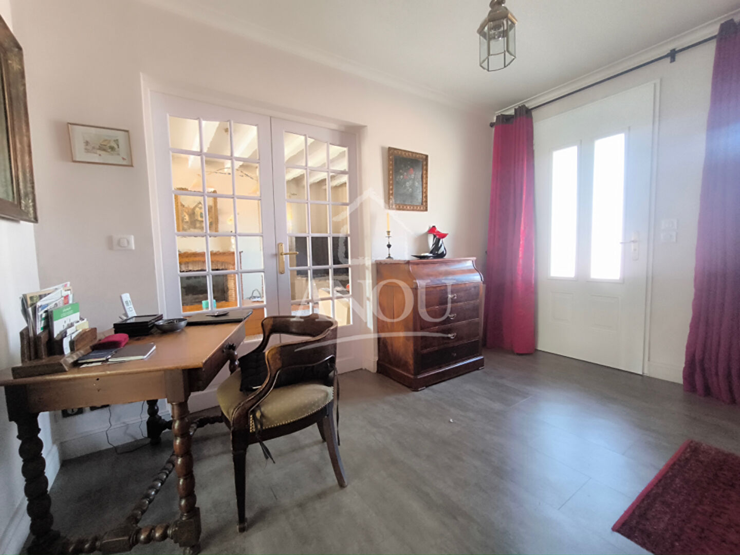 Photo Propriété  rénovée 5 Chambres, Piscine et Environnement Calme image 3/6