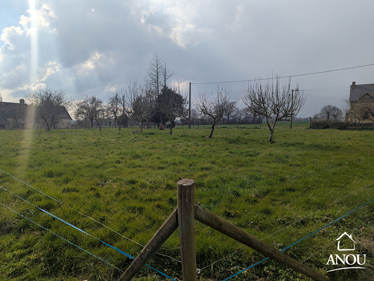 Photo TERRAIN CONSTRUCTIBLE DE 1512 m² image 3/5