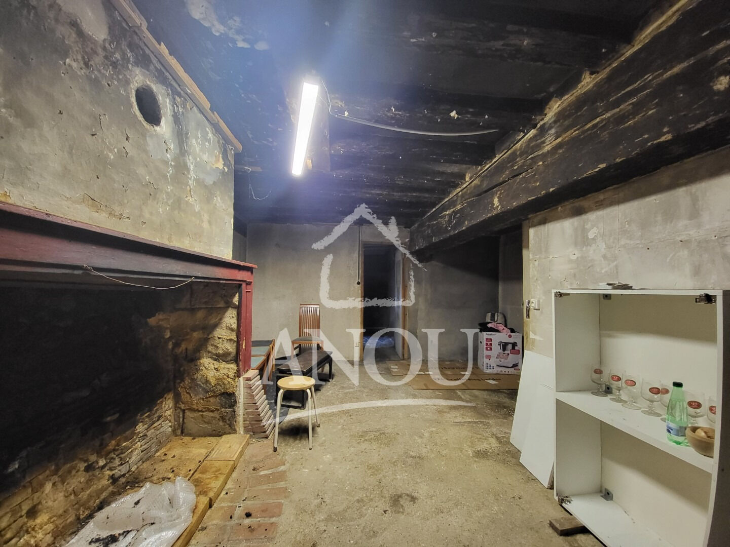 Photo MAISON DE PAYS À RENOVER  DANS VILLAGE AVEC COMMERCES image 3/6