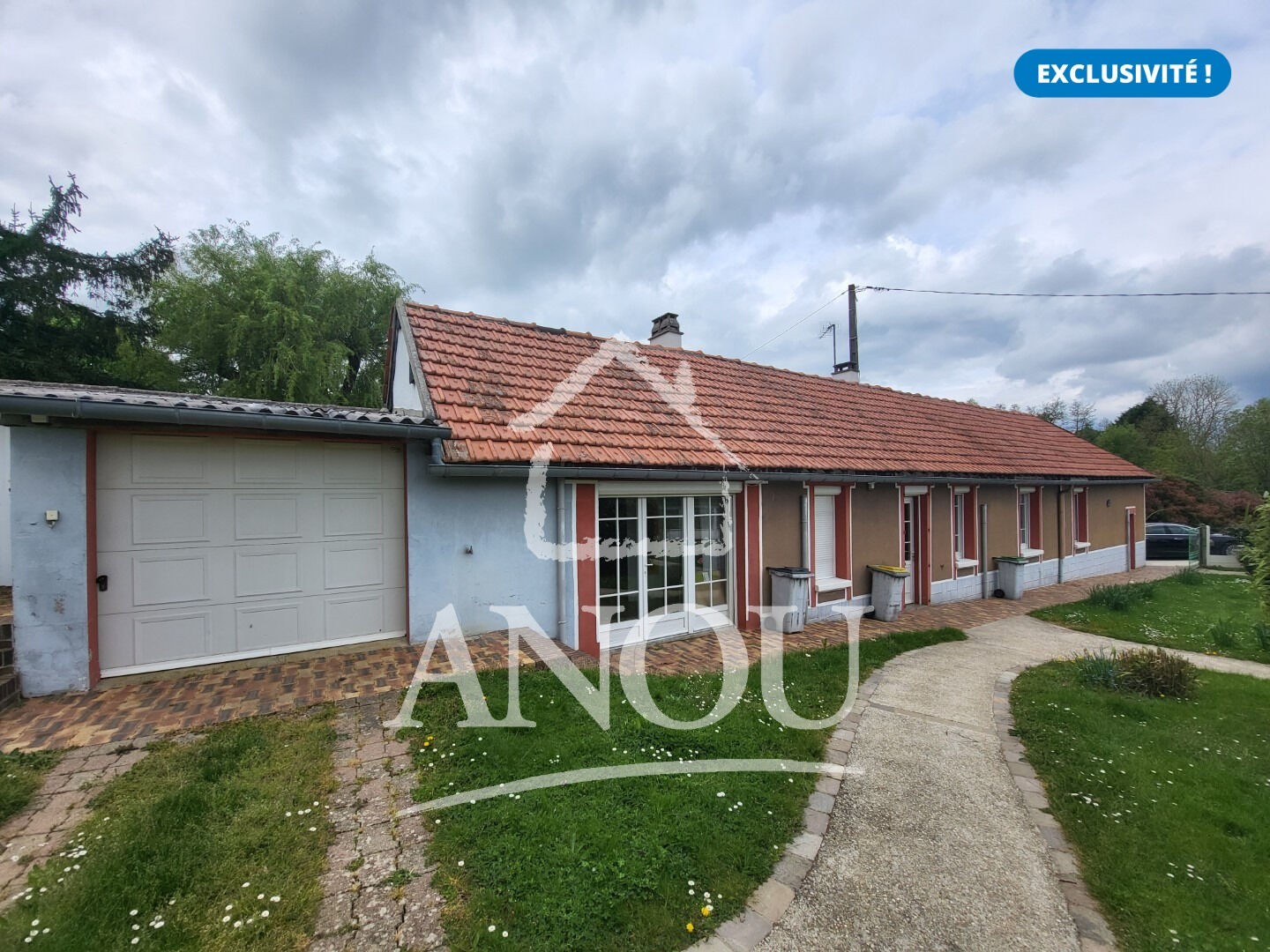 PLAIN-PIED ENTRETENU AVEC JARDIN CLOS, GARAGE - DPE C