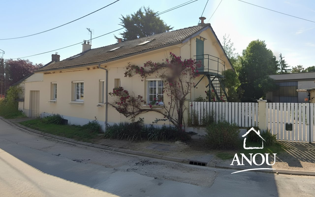 MAISON DE CAMPAGNE - 4 CHAMBRES - DÉPENDANCES  A 8 MN A11 POUR PARIS