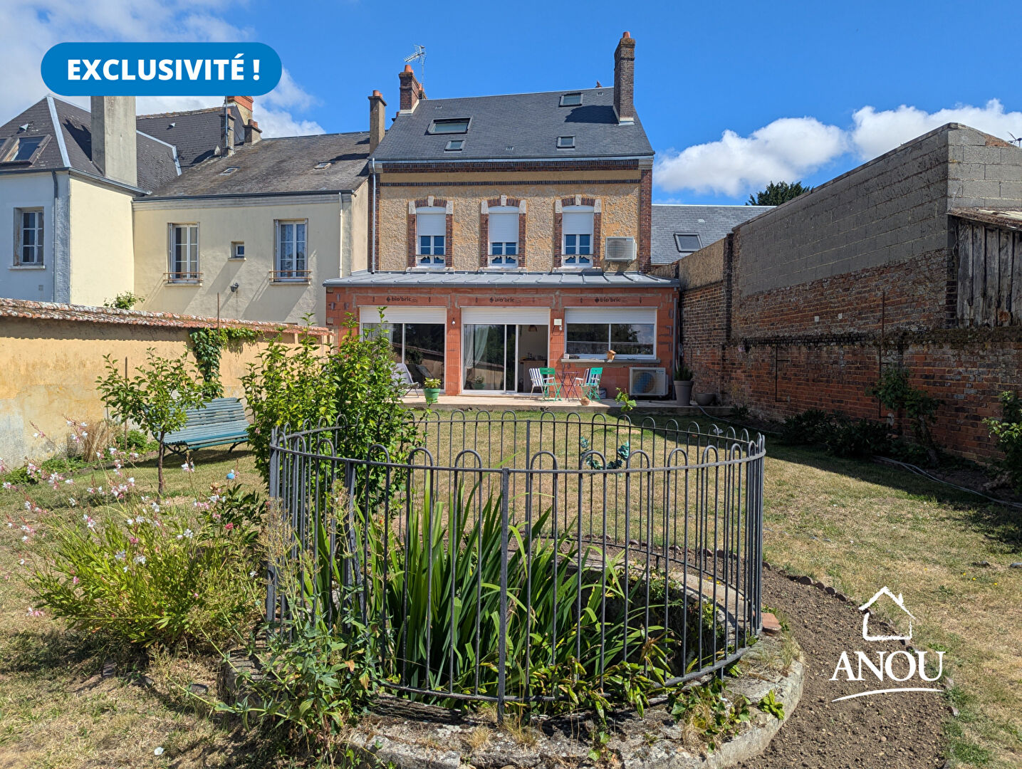 MAISON DE VILLE FAMILIALE : VOLUME, CONFORT ET CACHET !!