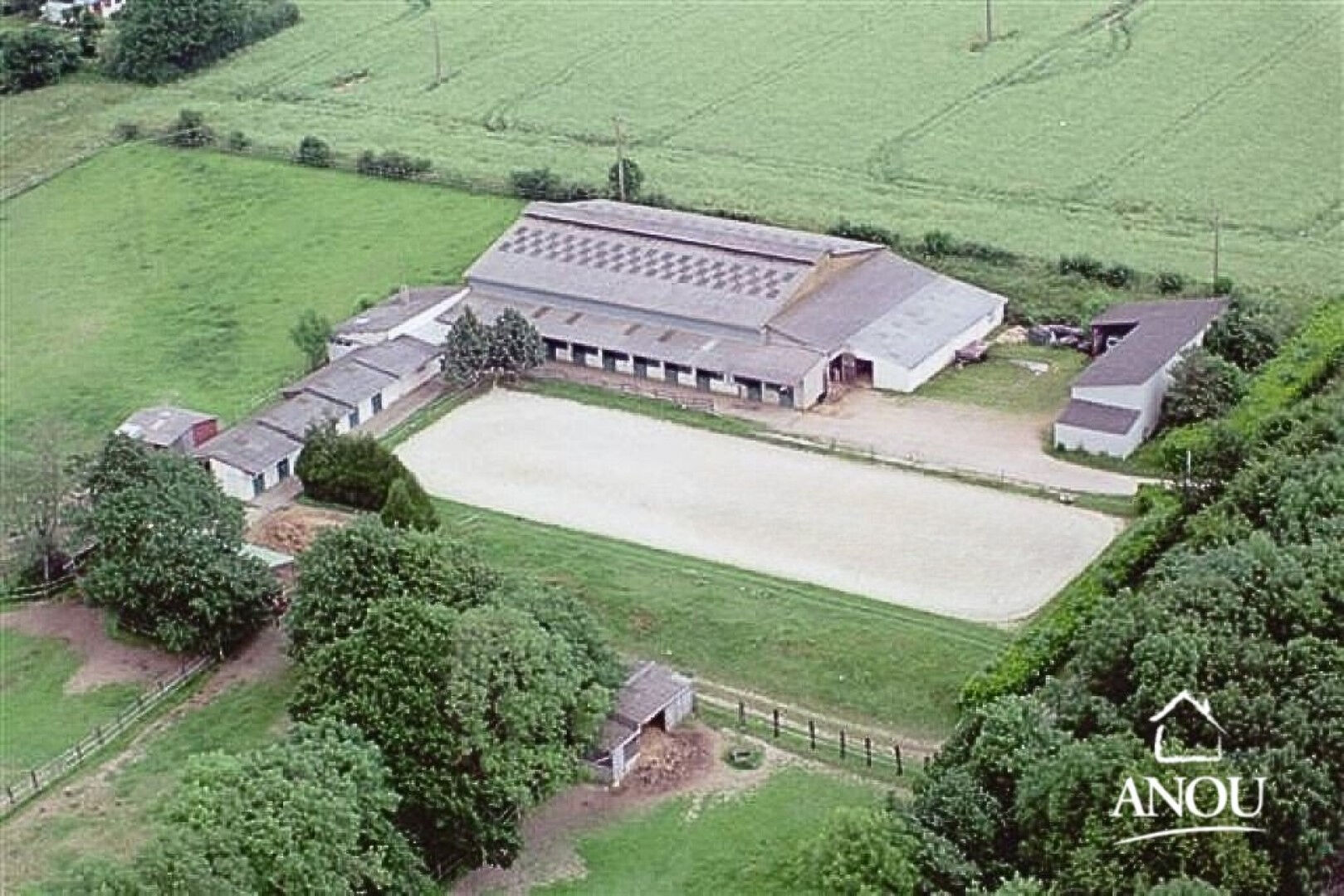 PROPRIÉTÉ ÉQUESTRE ET 2 LOGEMENTS INDÉPENDANTS