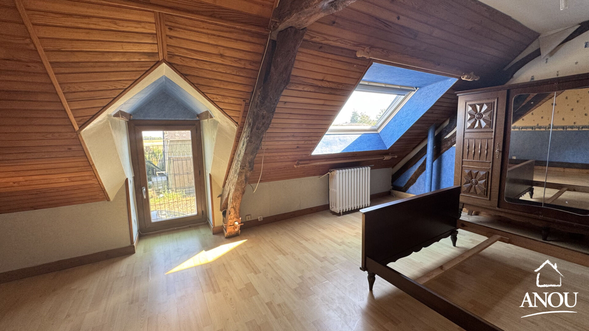 Photo 1h20 de PARIS - MAISON 5 CHAMBRES, DEPENDANCES et GRAND TERRAIN image 5/6