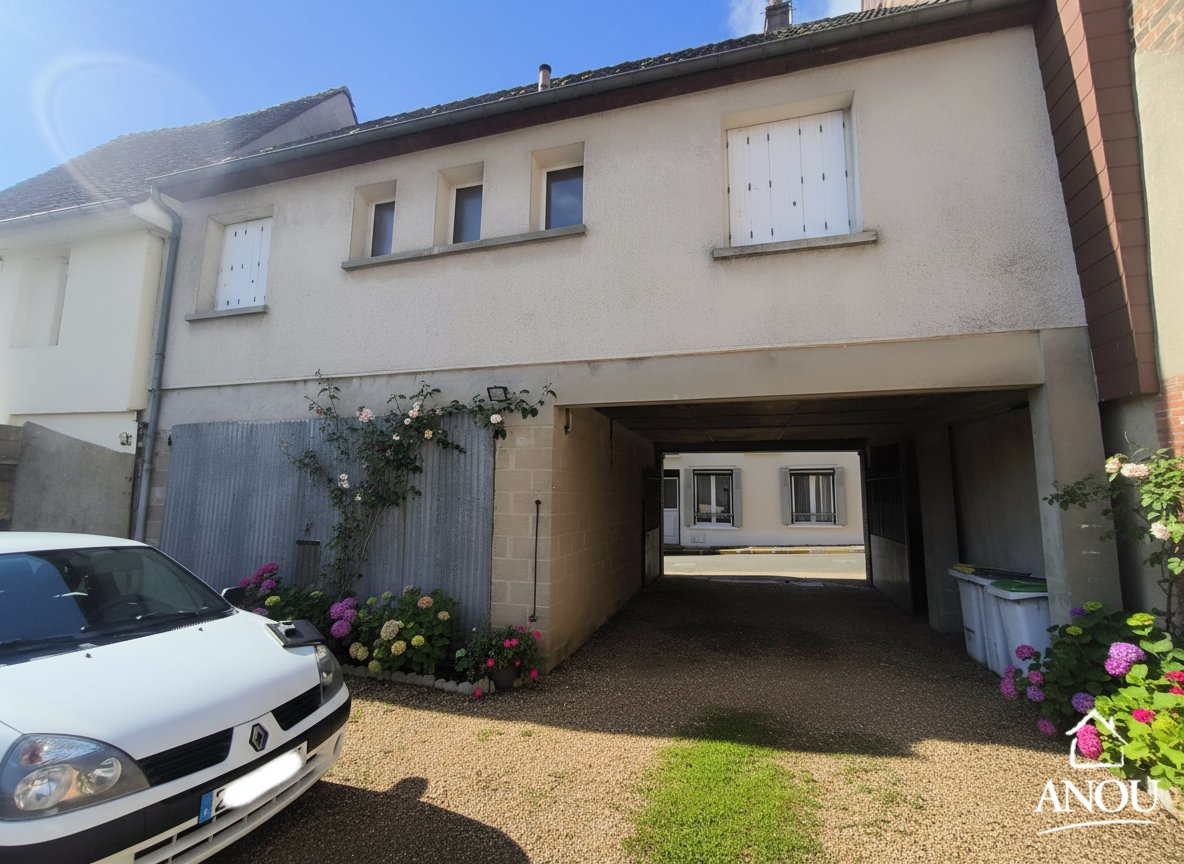 MAISON DE VILLE 3 PIECES CENTRE VILLE