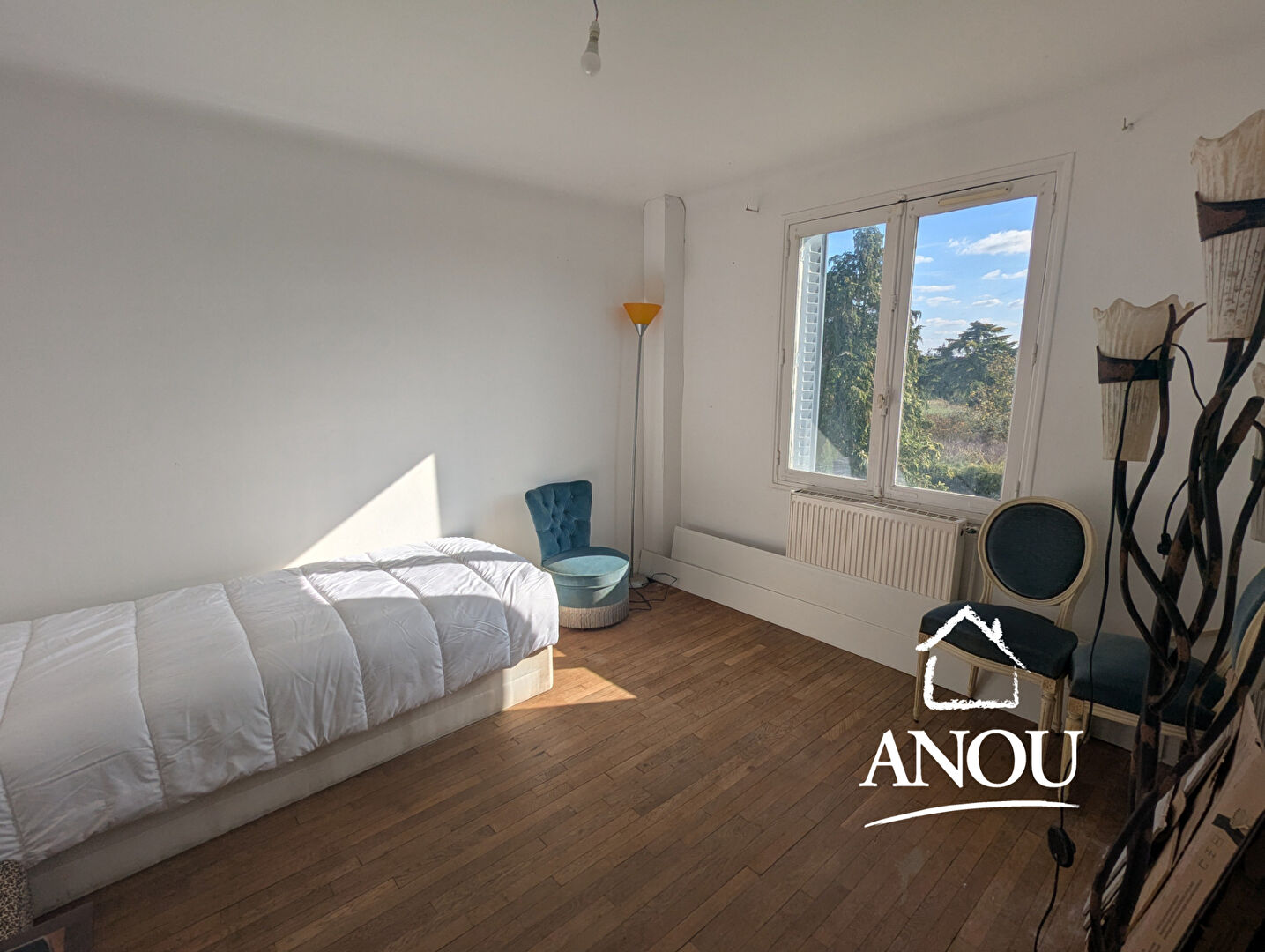 Photo GRANDE MAISON AVEC 5 CHAMBRES ET VASTE PARCELLE image 4/6