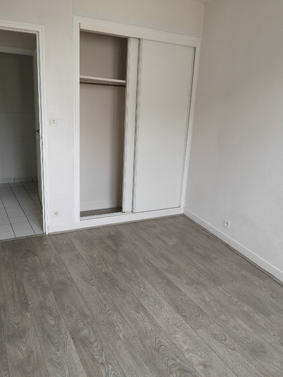 Photo T3 Gallardon Centre image 3/5