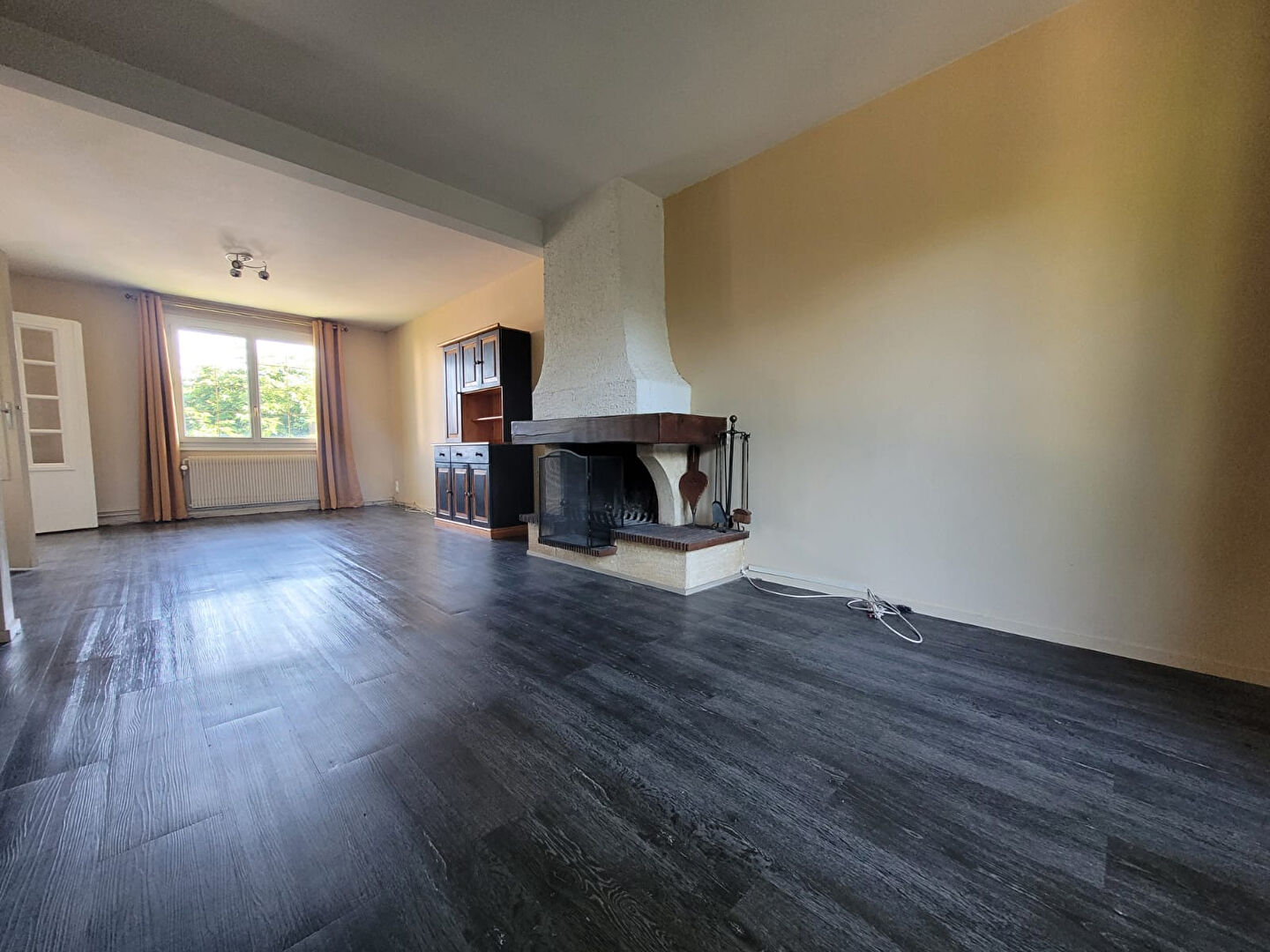 Photo Maison centre de Lucé à pieds image 3/6