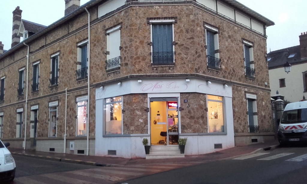 A LOUER DREUX  Local Commercial