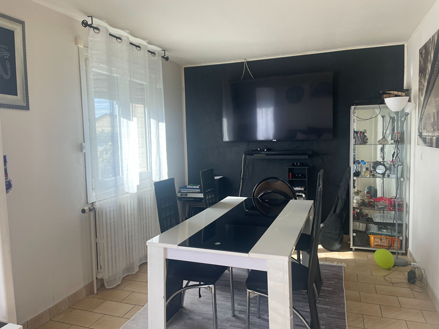 Photo PROCHE COMMERCES ET N12 ! image 3/6