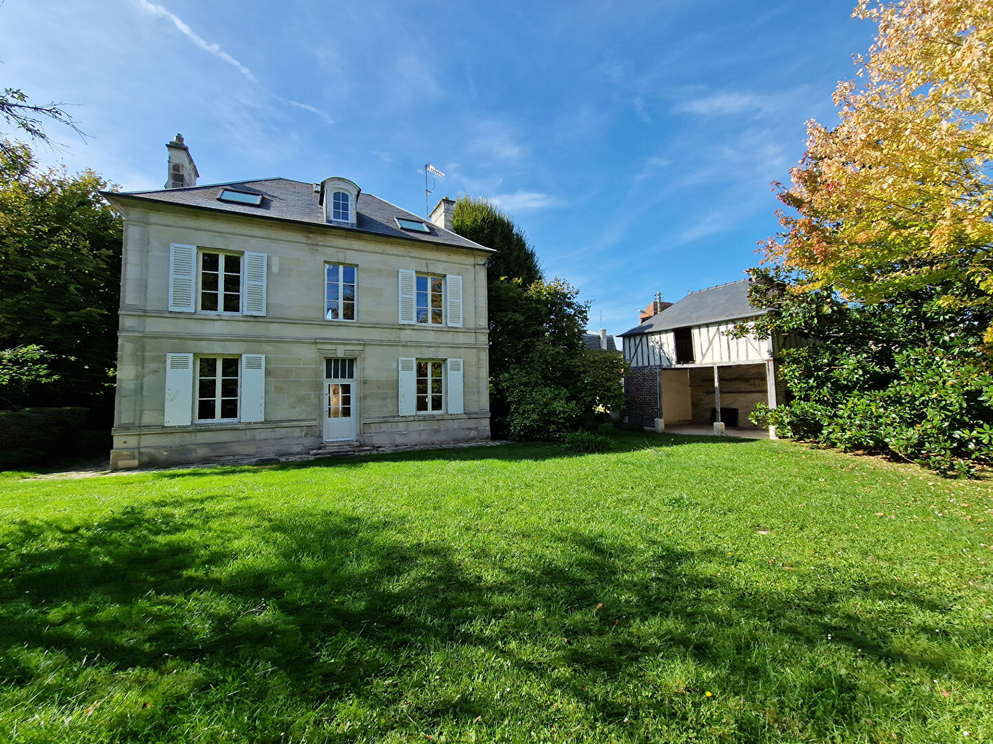 Photo Maison Crepy En Valois 8 pièce(s) 175 m2 image 3/6