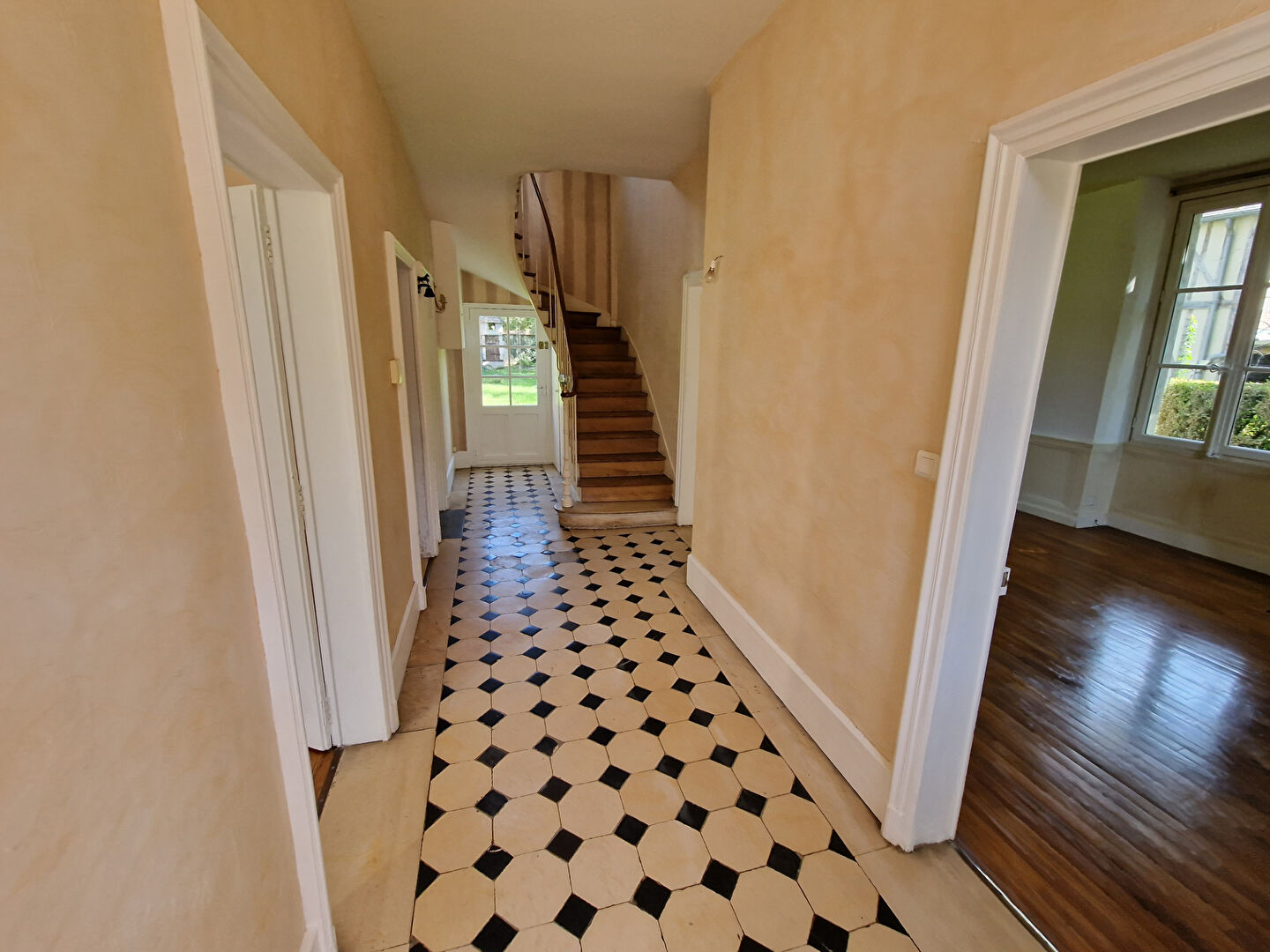 Photo Maison Crepy En Valois 8 pièce(s) 175 m2 image 5/6