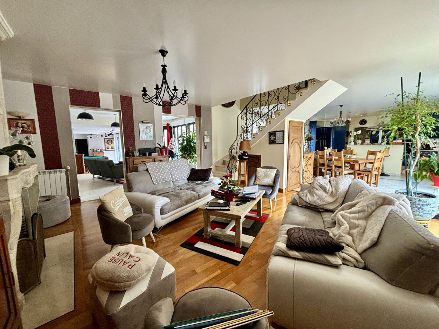 Maison Remy 8 pièce(s) 383 m2