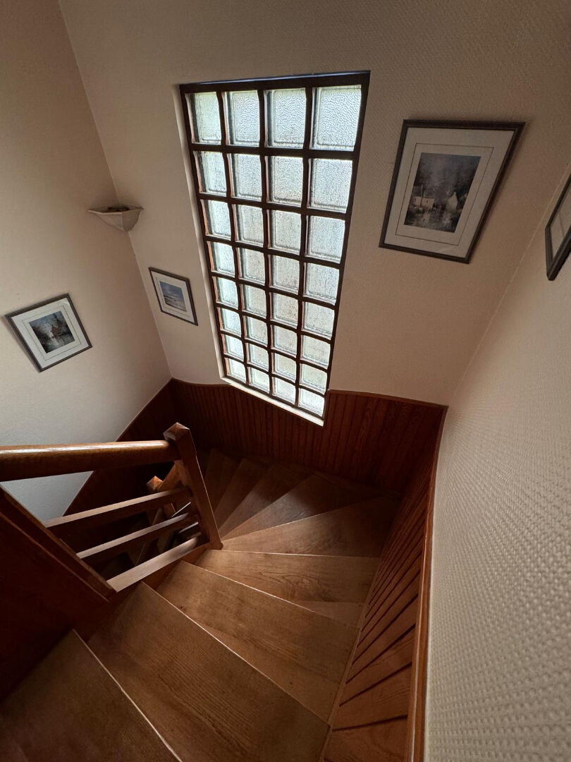 Photo COMPIEGNE Maison  7 pièce(s) 140 m2 image 5/6