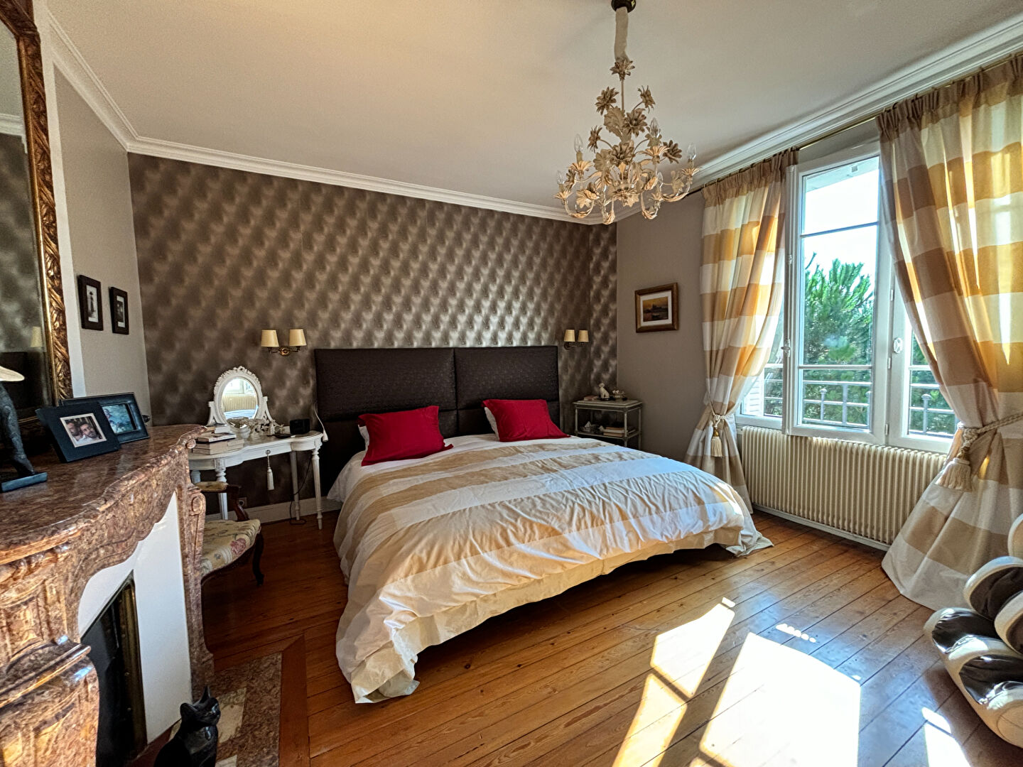 Photo Maison COMPIEGNE 9 pièce(s) 190 m2 image 6/6