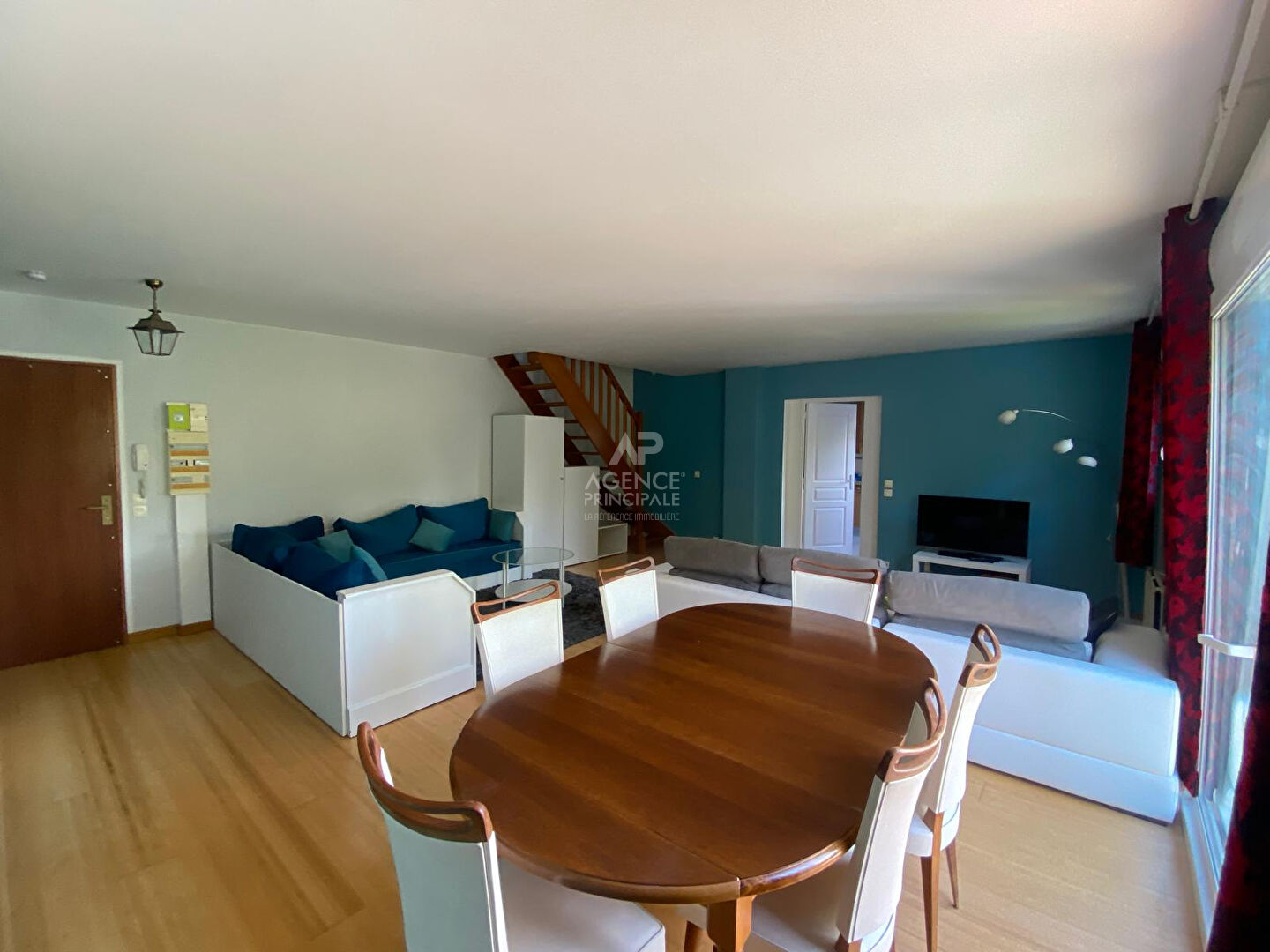 Photo Appartement Triplex Nanterre  Ville 5 pièces 89 m2 image 2/6