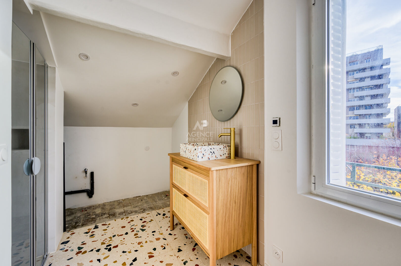 Photo Appartement en duplex à Nanterre 2 pièce(s) 46.75 m2 image 5/6