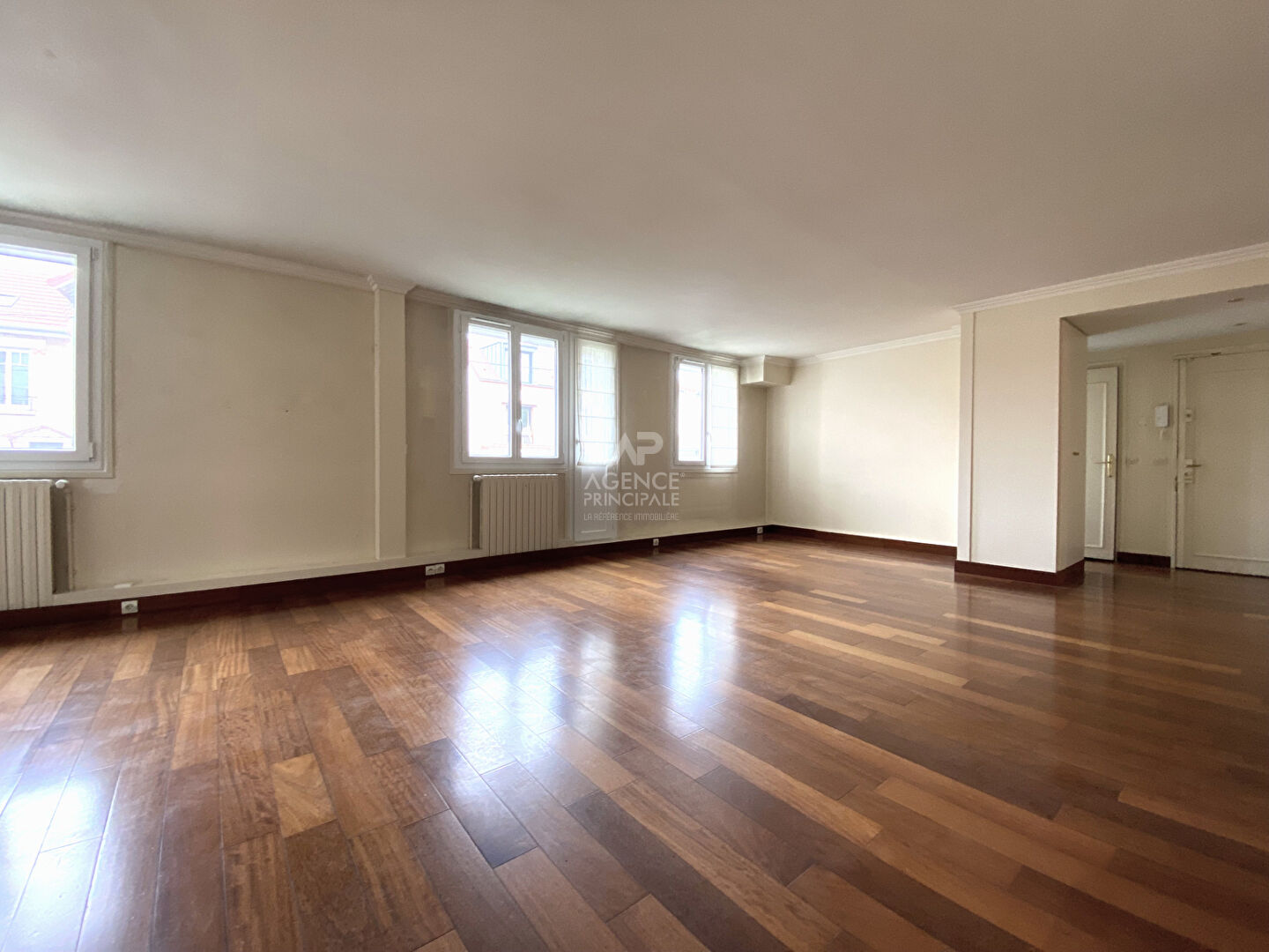 Photo Appartement Nanterre 4 pièce(s)-66 m² image 5/6