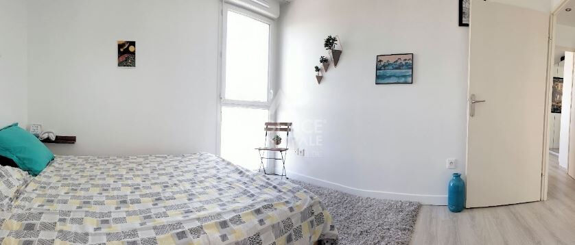 Photo Appartement meublé Nanterre 4 pièce(s) 79 m2 image 4/6