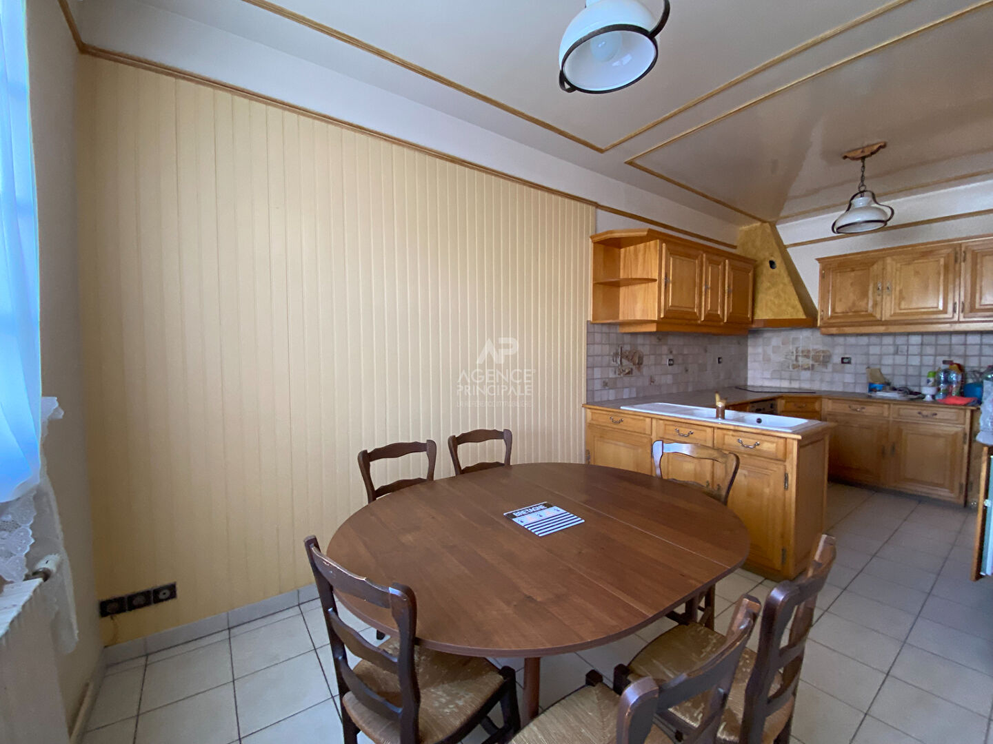 Photo Maison Nanterre 8 pièce(s) 273 m2 image 4/6