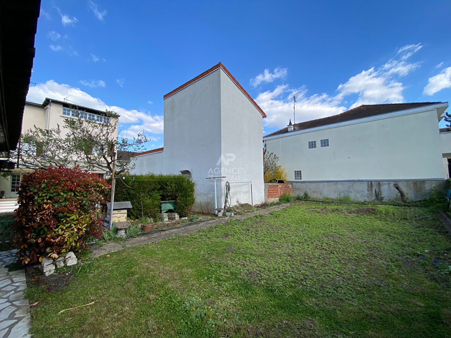 Photo Maison Nanterre 8 pièce(s) 273 m2 image 6/6