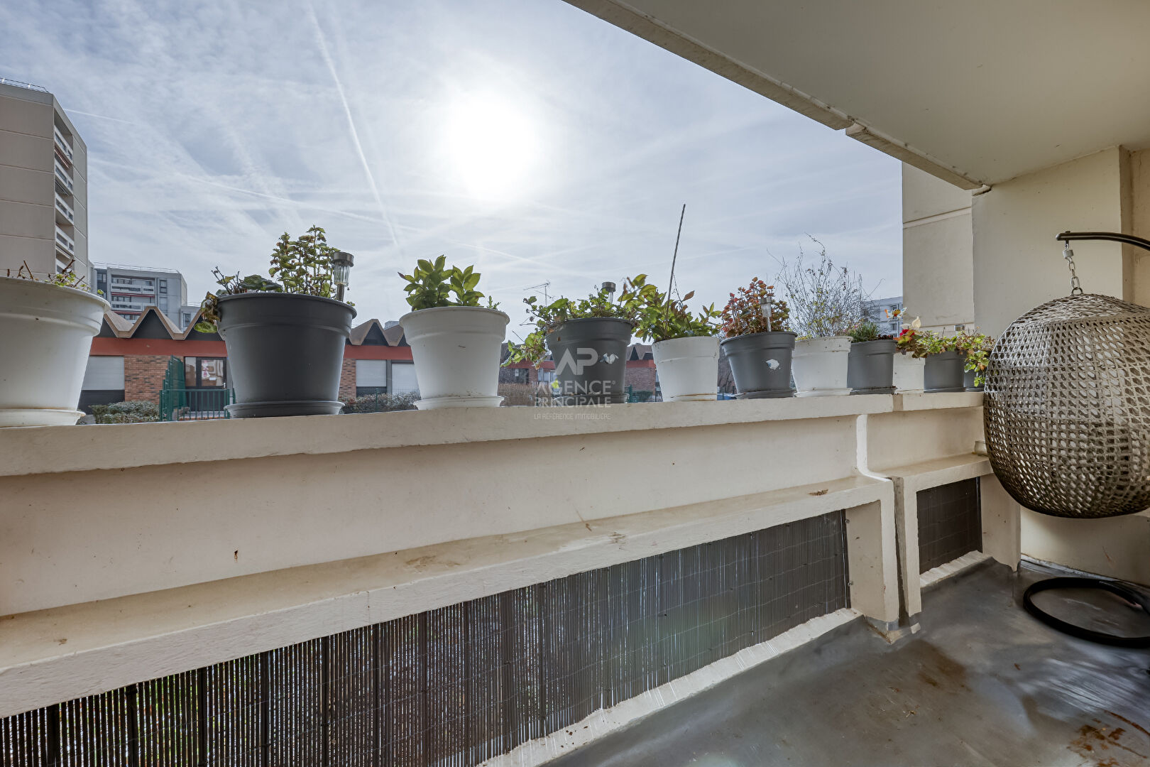 Photo Nanterre limite Rueil joli 3 pièces de 68 m² avec balcon image 1/6