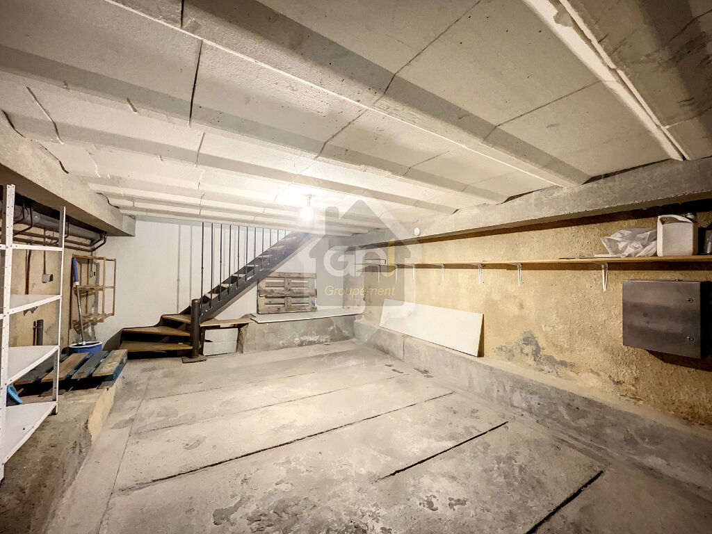 Photo Studio + mezzanine - garage image 4/4