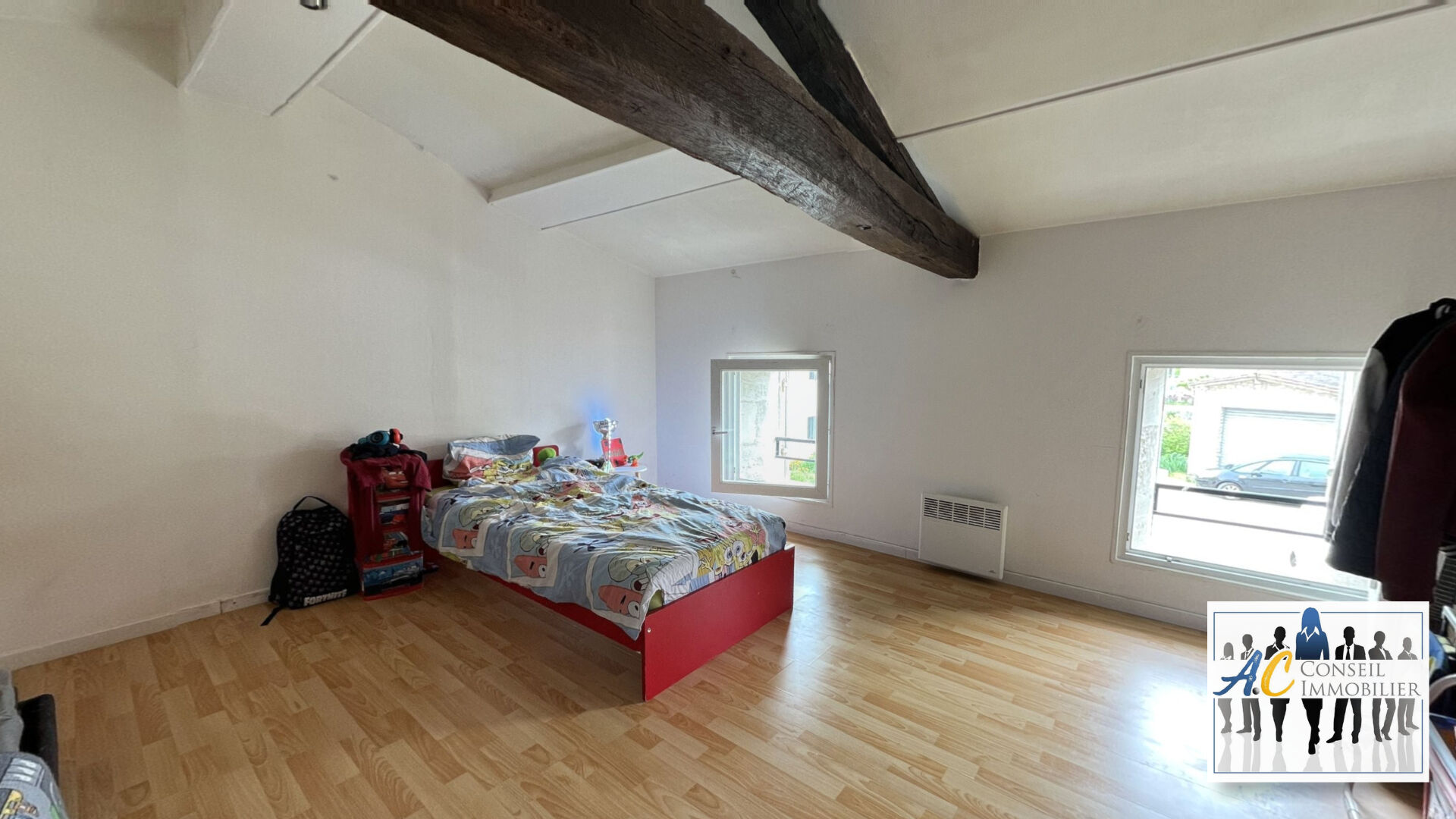 Photo Maison de ville avec cour image 3/6