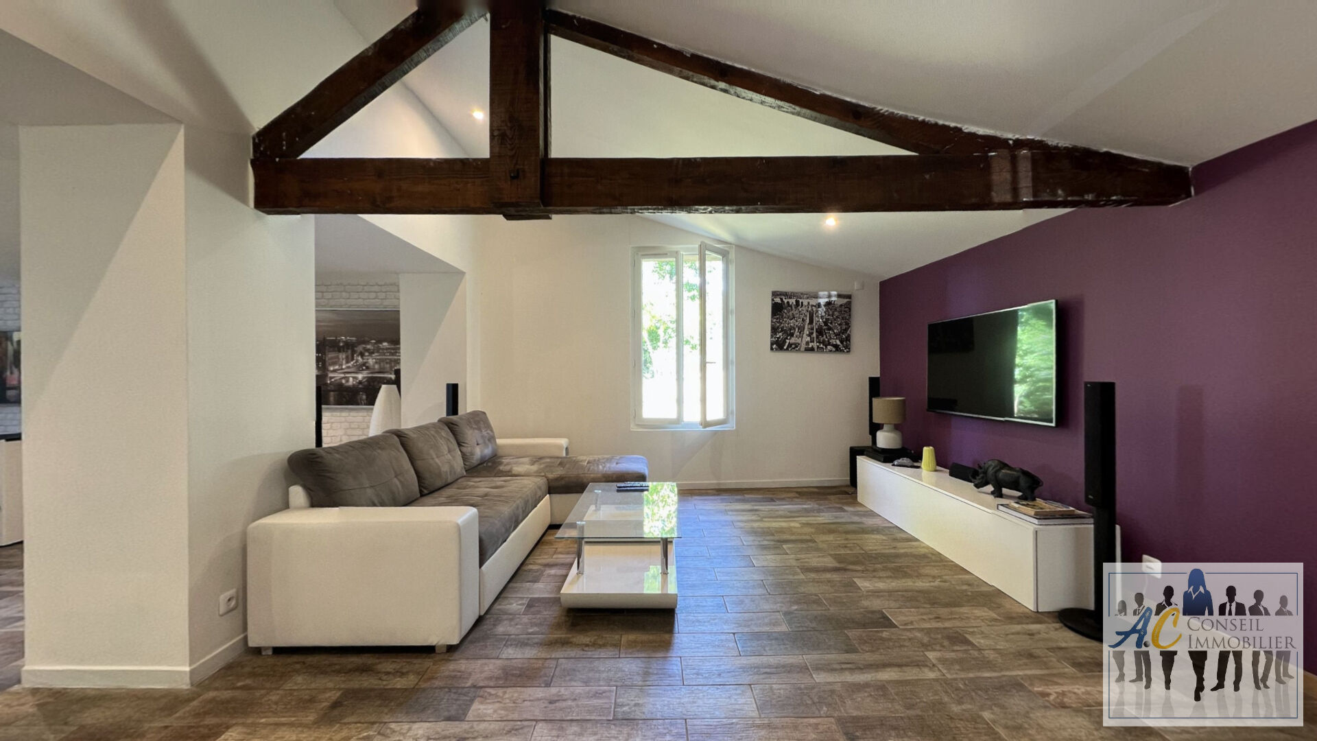 Photo Maison avec grande dépendance et grand terrain image 2/6