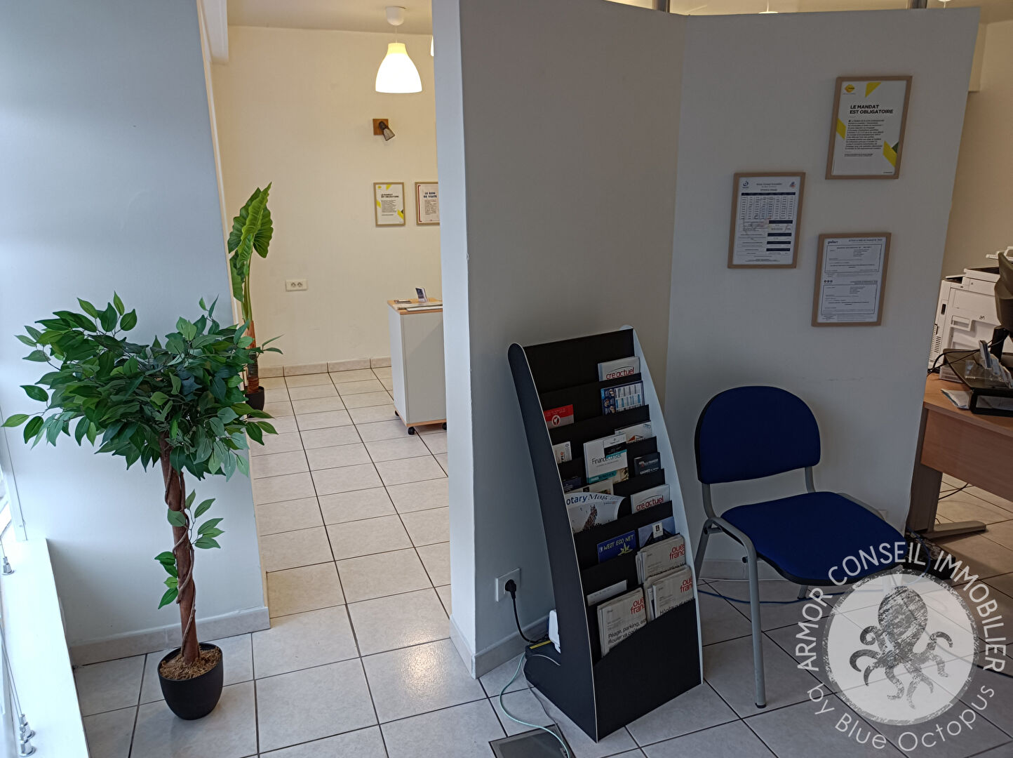 Photo LOCAL COMMERCIAL NOTRE DAME DU GUILDO image 2/3