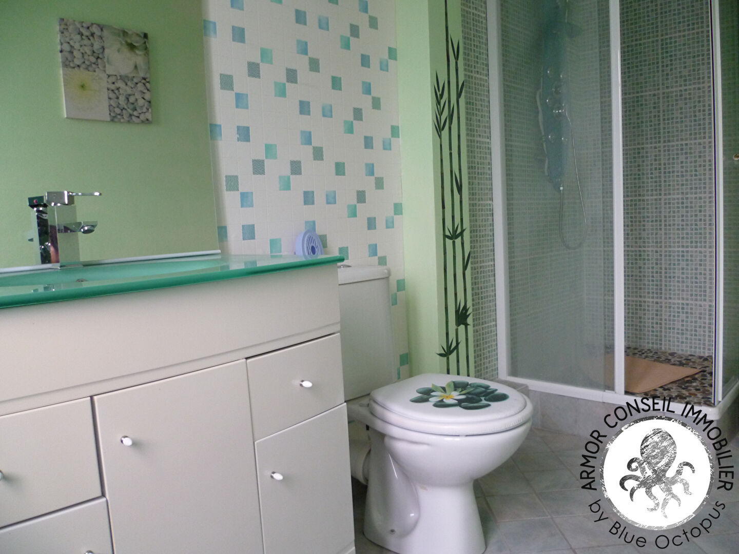 Photo 3 PIÈCES CENTRE MATIGNON image 5/6