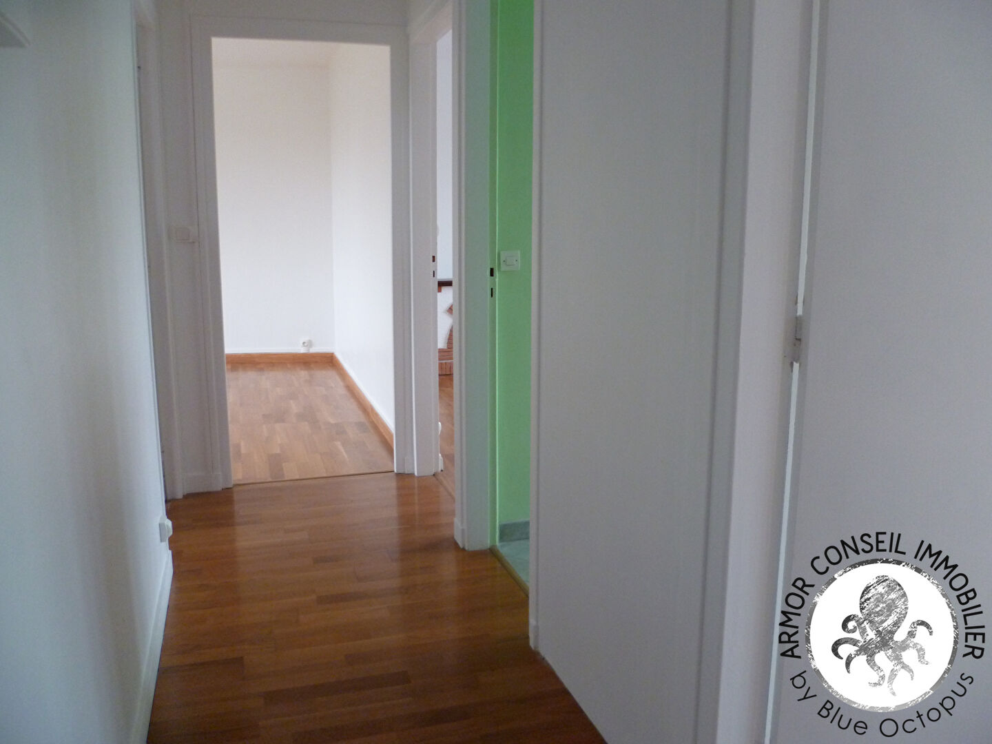 Photo 3 PIÈCES CENTRE MATIGNON image 6/6