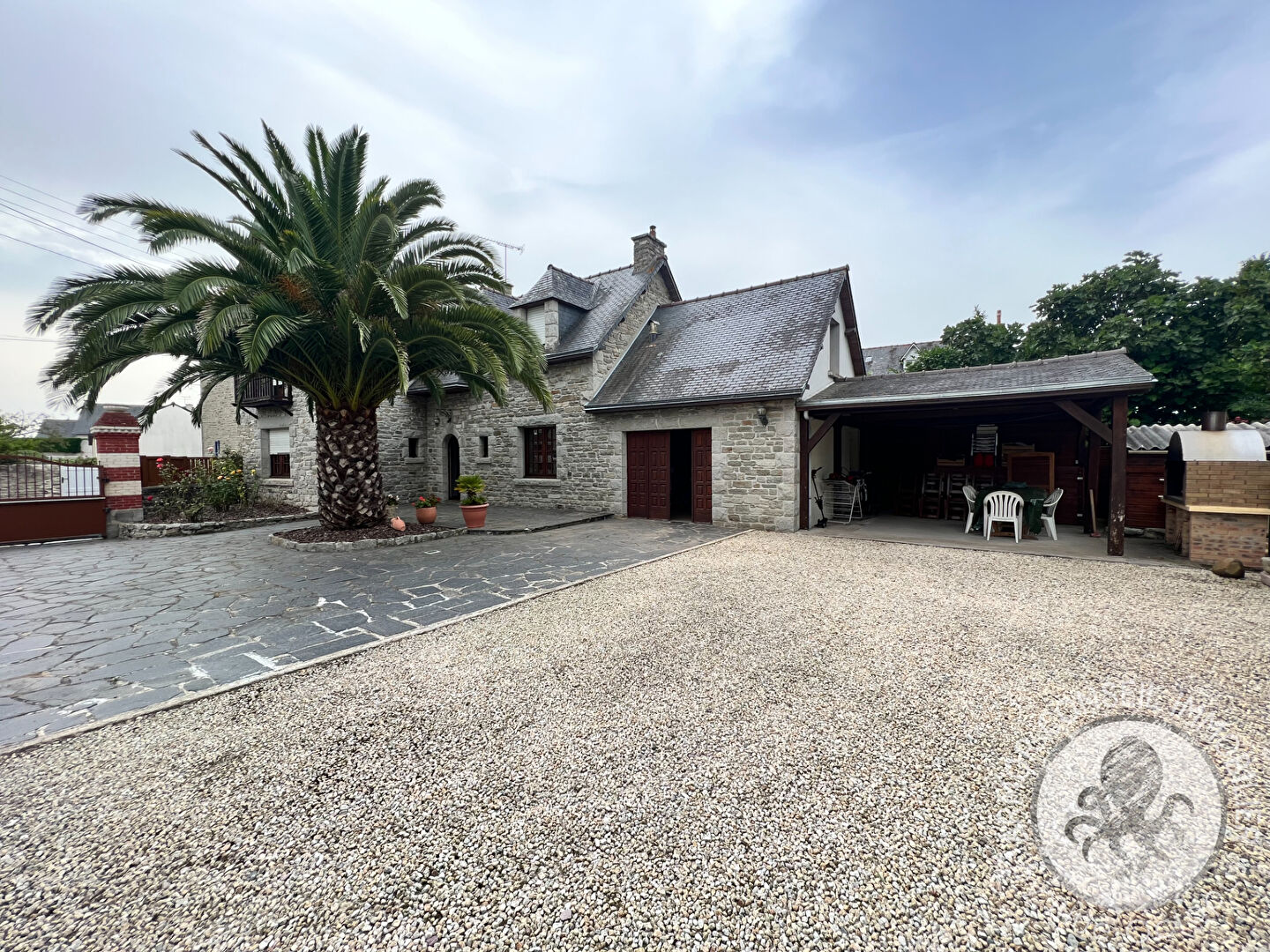 Photo Maison en pierres quartier Bourg image 2/6