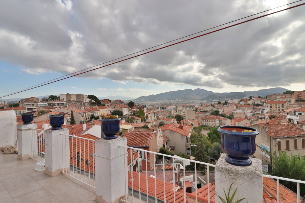Vente Appartement de 4 pièces 72 m² - MARSEILLE 13006 | AGENCE ETOILE - MARSEILLE - AR photo2