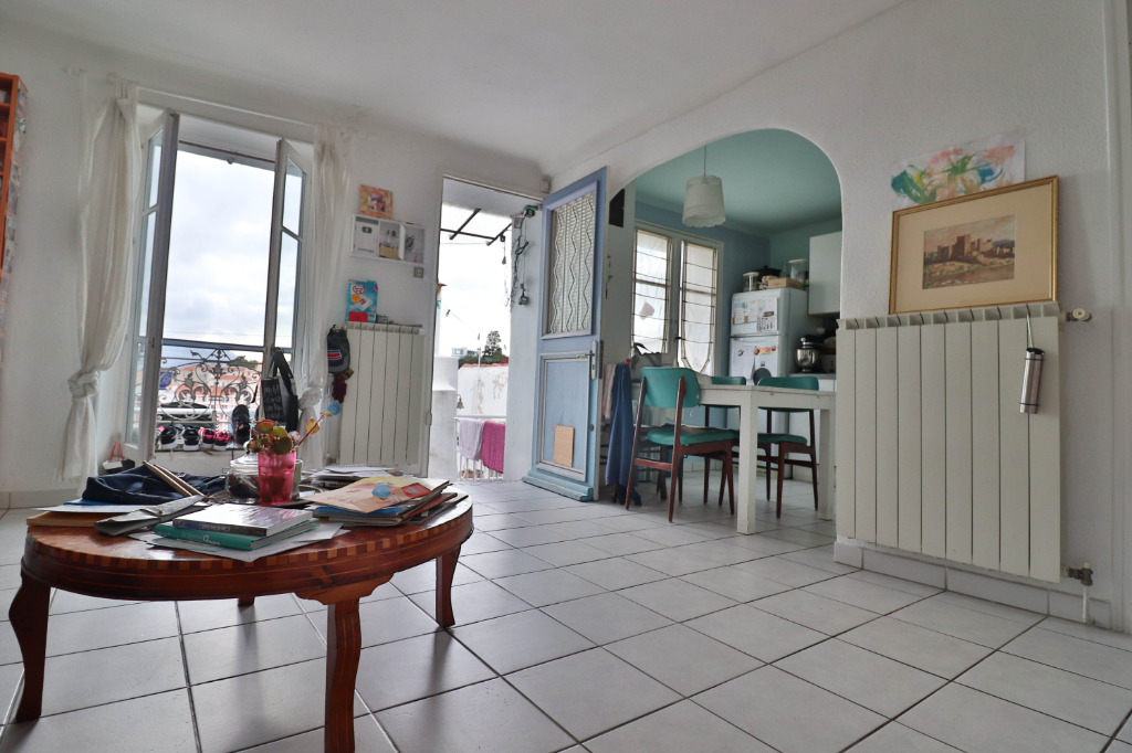 Vente Appartement de 4 pièces 72 m² - MARSEILLE 13006 | AGENCE ETOILE - MARSEILLE - AR photo7