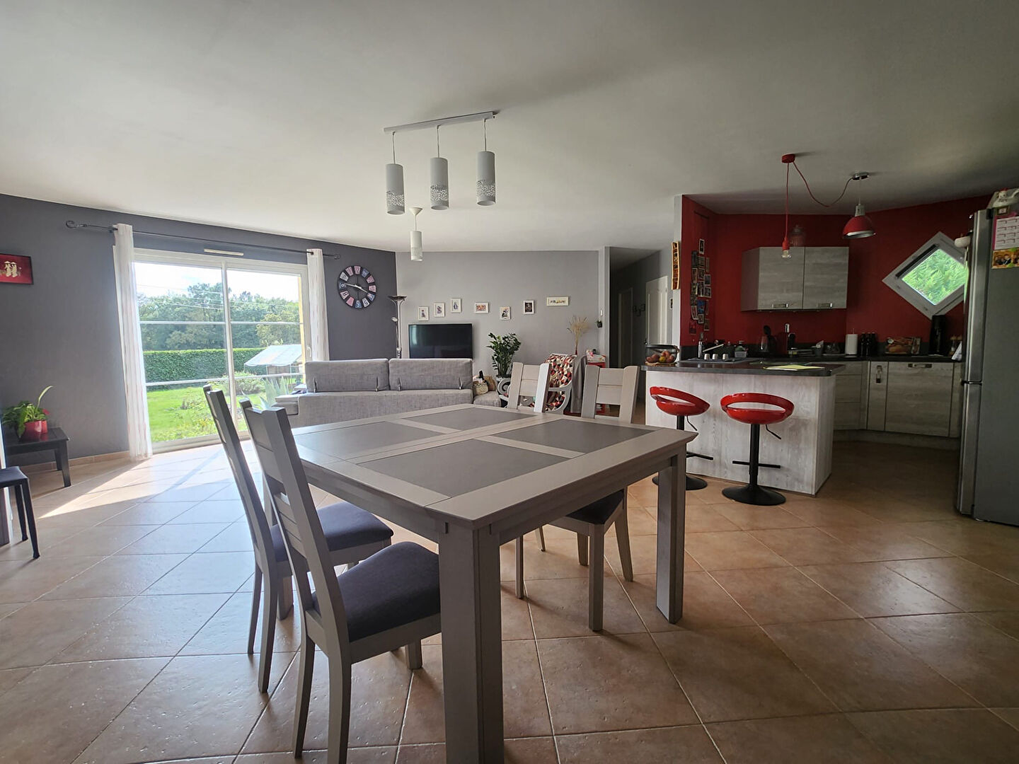 Photo Maison contemporaine 3 chambres Saint Christoly De Blaye image 2/6