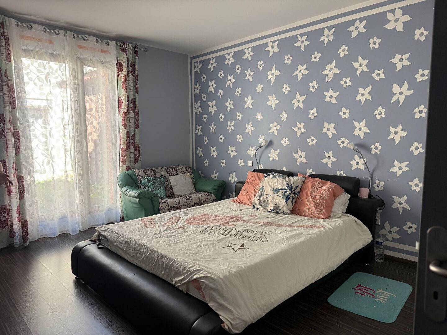 Photo MAISON DE 219 m2 AVEC JARDIN - 5 chambres et 1 bureau image 6/6