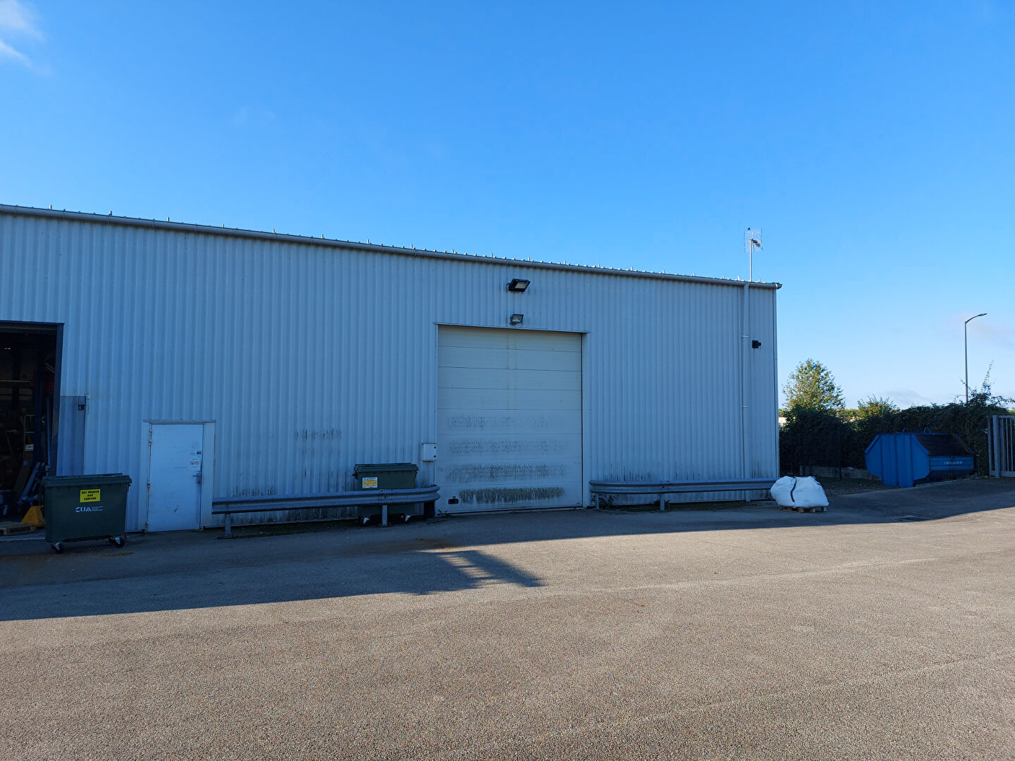 A VENDRE - Local d'activités 400 m² - Alençon Agglo