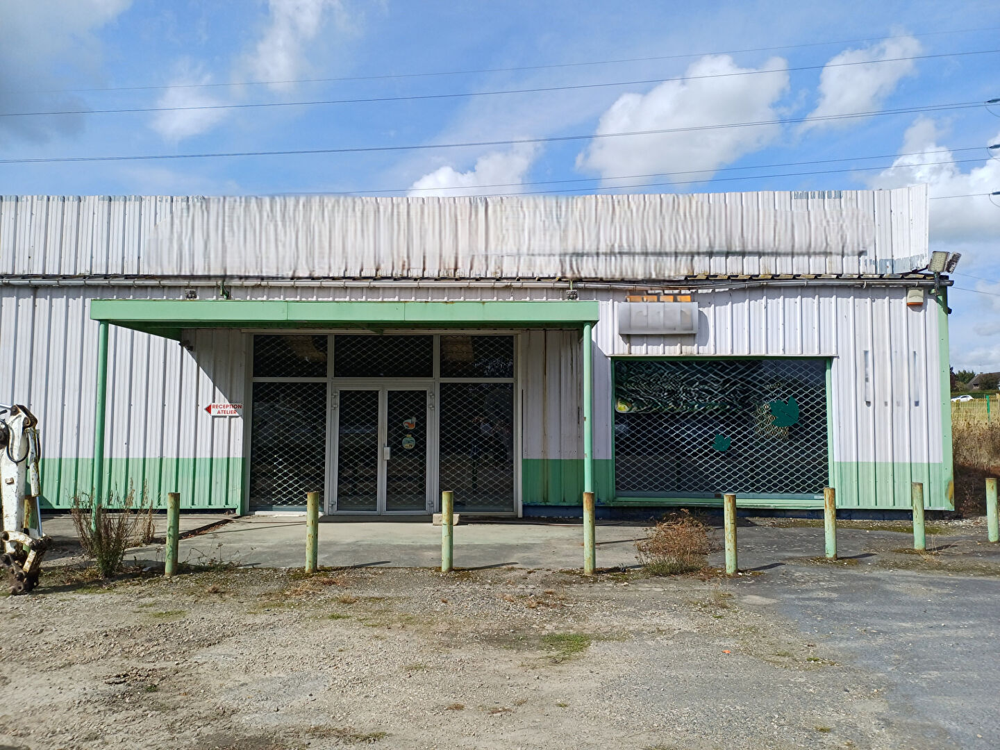 À LOUER - Local commercial 550 m² - Alençon Agglo