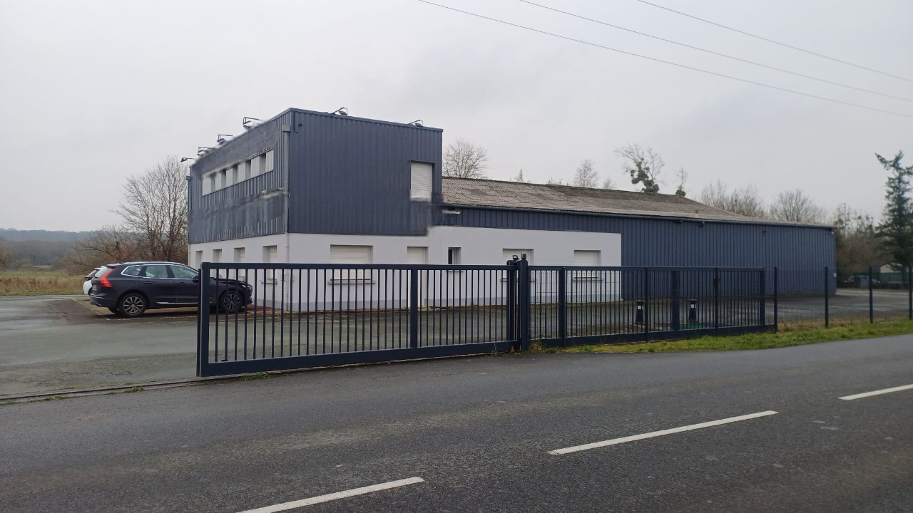 À VENDRE - Site d'activités + stockage - Nord Mayenne