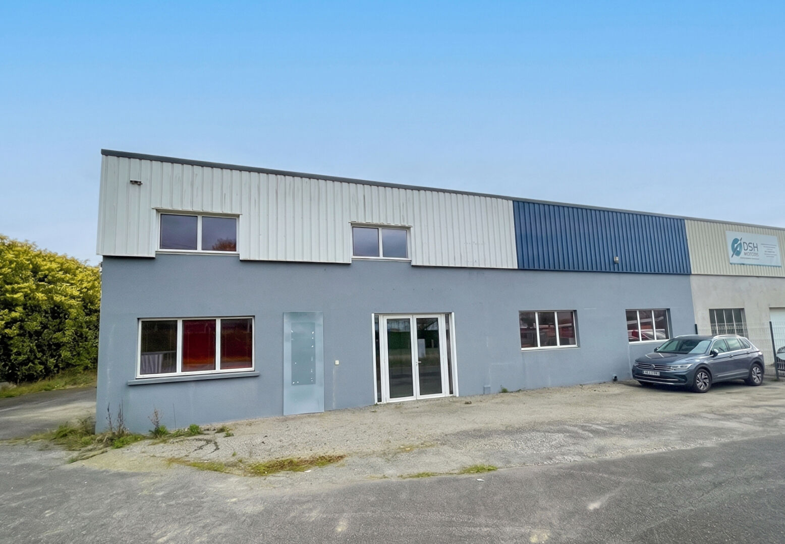 A VENDRE - Ensemble immobilier d'activités 1 266 m² - Laval